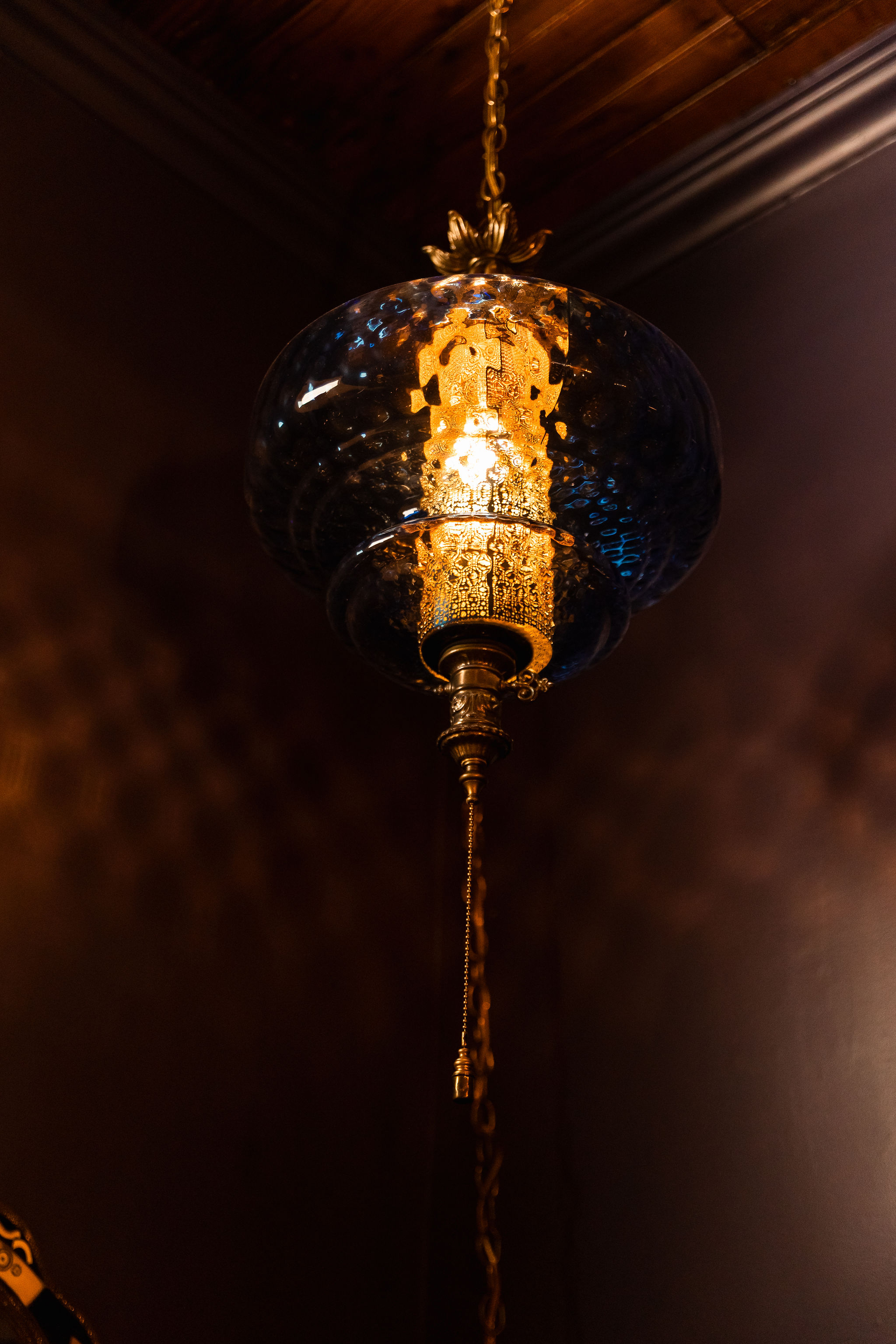 Light chandelier detail at Maison Rêve